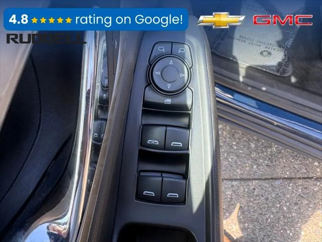 2022 Chevrolet Traverse AWD LT Cloth