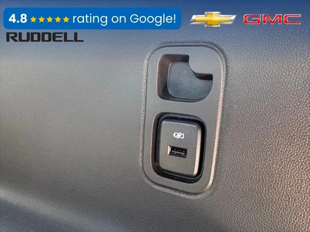 2022 Chevrolet Traverse AWD LT Cloth