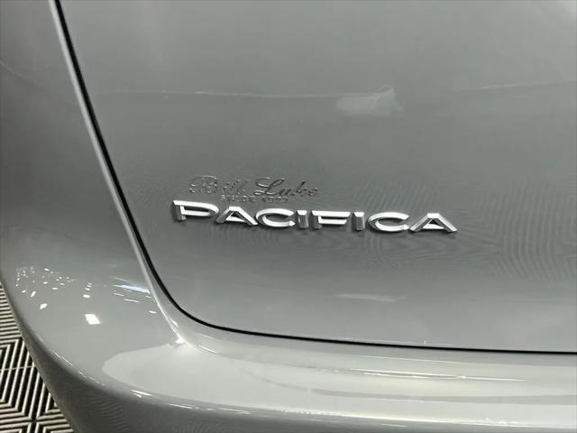 2023 Chrysler Pacifica Hybrid Pinnacle