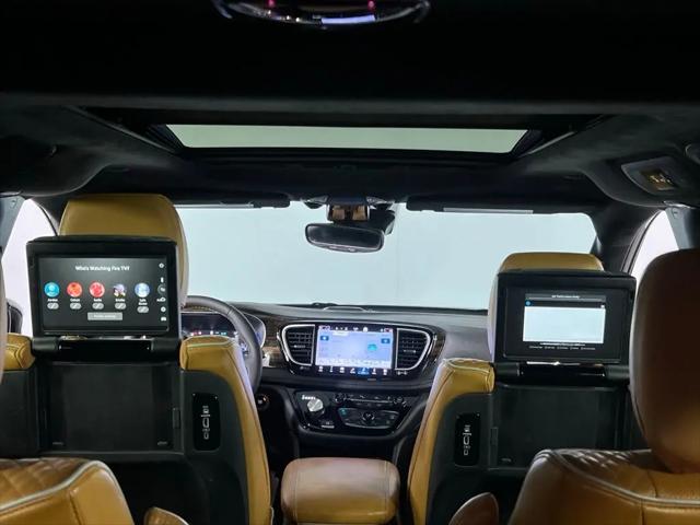2023 Chrysler Pacifica Hybrid Pinnacle
