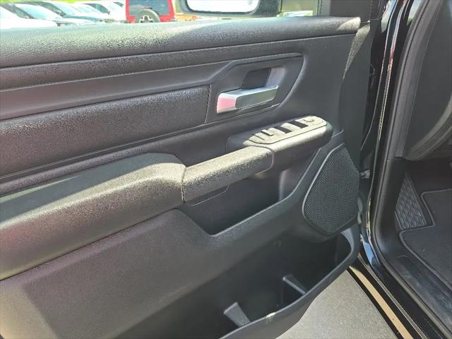 2026 Ram 1500 Tradesman Crew Cab 4x4 57 Box