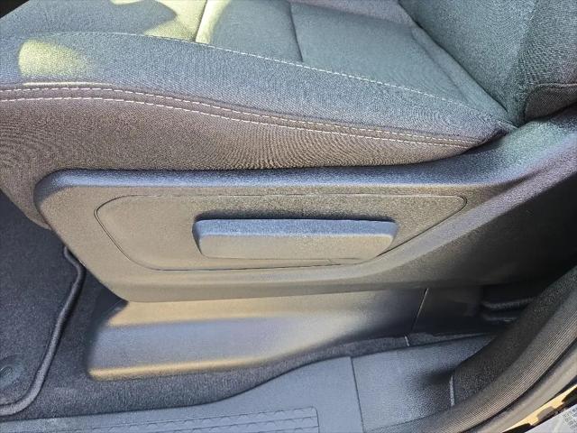 2026 Ram 1500 Tradesman Crew Cab 4x4 57 Box