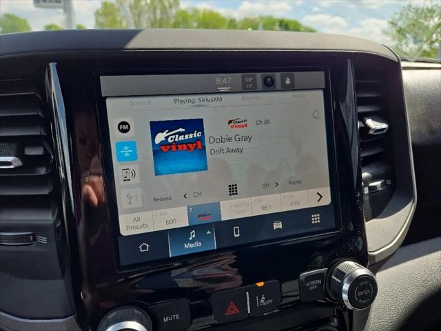 2026 Ram 1500 Tradesman Crew Cab 4x4 57 Box
