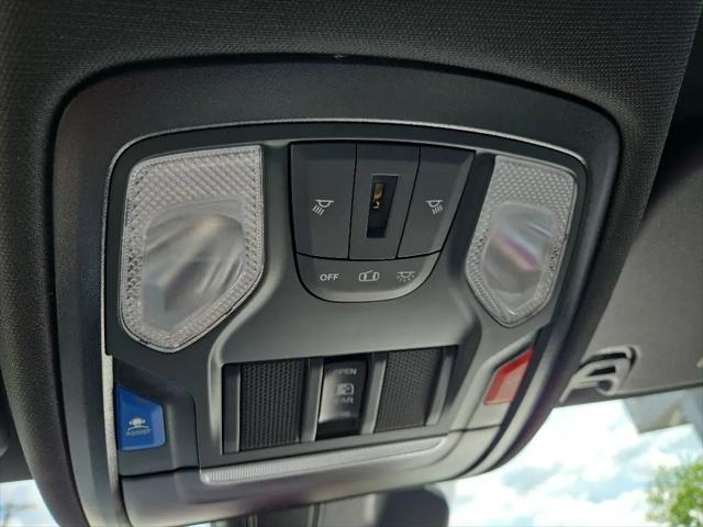 2026 Ram 1500 Tradesman Crew Cab 4x4 57 Box