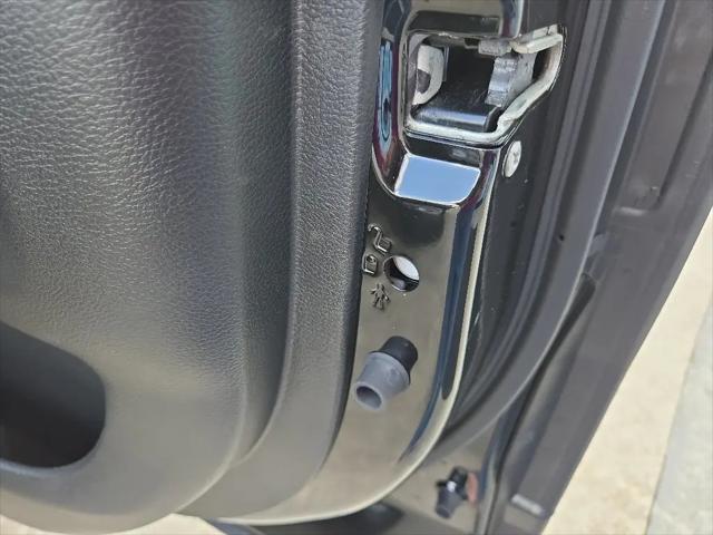 2026 Ram 1500 Tradesman Crew Cab 4x4 57 Box