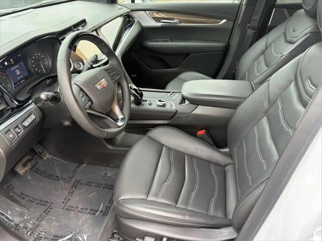 2025 Cadillac XT6 AWD Premium Luxury