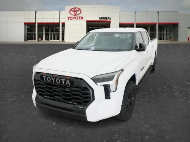 2026 Toyota Tundra SR5 CrewMax 5.5' Bed