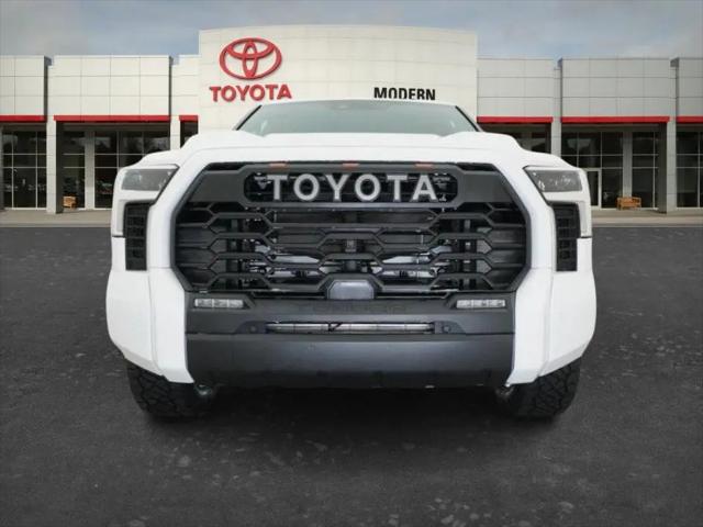 2026 Toyota Tundra SR5 CrewMax 5.5' Bed