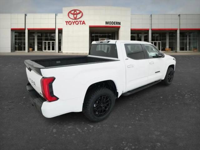 2026 Toyota Tundra SR5 CrewMax 5.5' Bed
