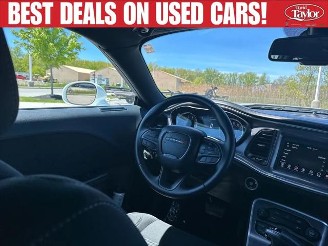 2021 Dodge Challenger SXT