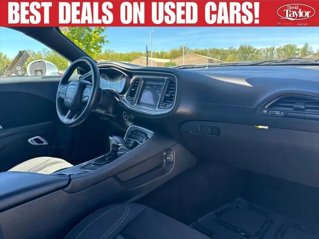 2021 Dodge Challenger SXT