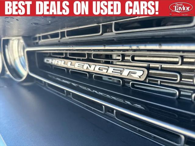 2021 Dodge Challenger SXT