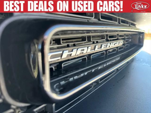 2021 Dodge Challenger SXT