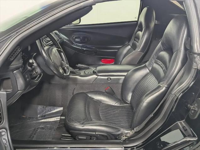 2003 Chevrolet Corvette Base