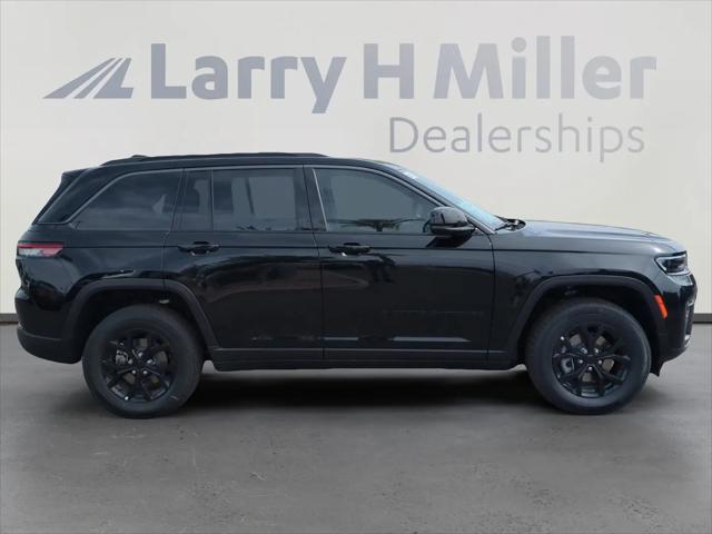 2026 Jeep Grand Cherokee Altitude 4x4