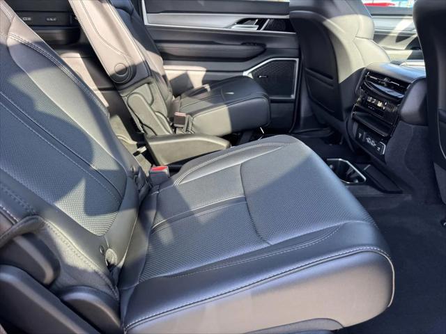 2026 Jeep Grand Wagoneer Upland