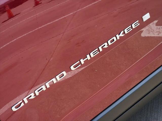 2026 Jeep Grand Cherokee L Altitude 4x2