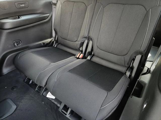 2026 Jeep Grand Cherokee L Altitude 4x2