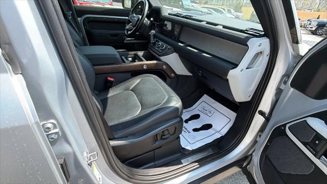 2023 Land Rover Defender 110 X-Dynamic SE
