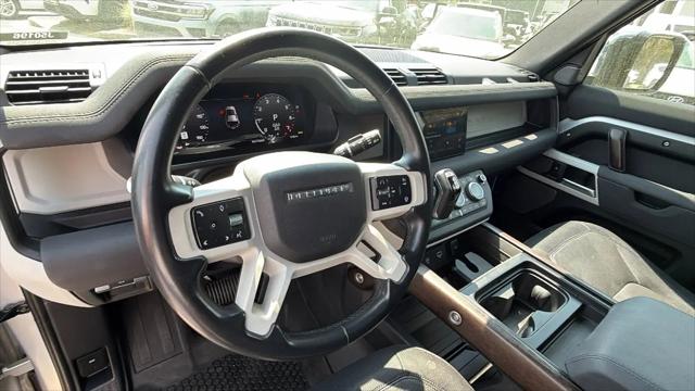 2023 Land Rover Defender 110 X-Dynamic SE