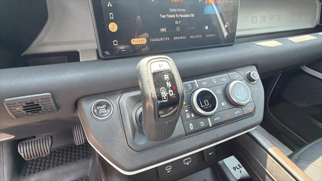 2023 Land Rover Defender 110 X-Dynamic SE
