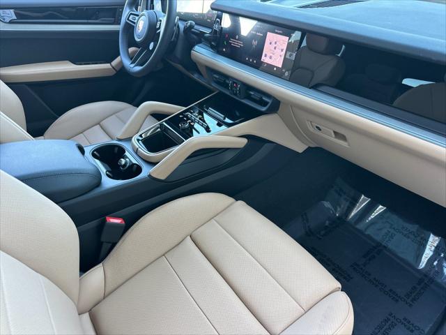2026 Porsche Cayenne Unknown