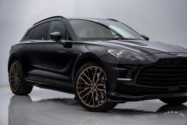 2025 Aston Martin DBX 707