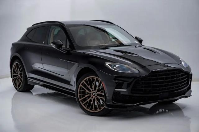 2025 Aston Martin DBX 707