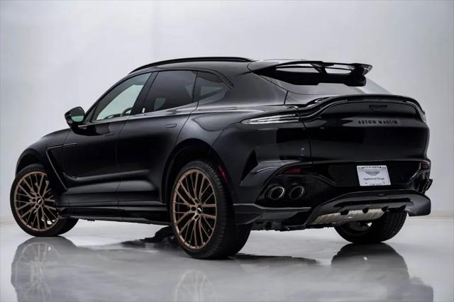 2025 Aston Martin DBX 707