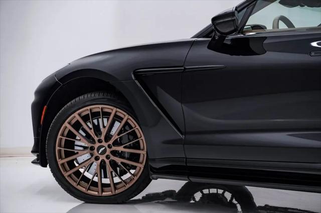 2025 Aston Martin DBX 707