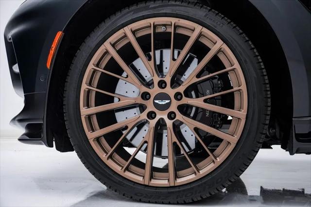 2025 Aston Martin DBX 707