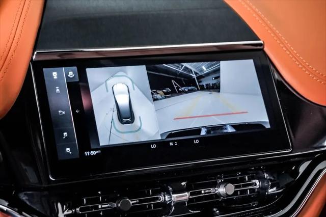 2025 Aston Martin DBX 707