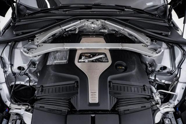 2025 Aston Martin DBX 707