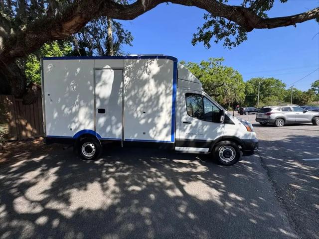 2021 Ford Transit Chassis Base
