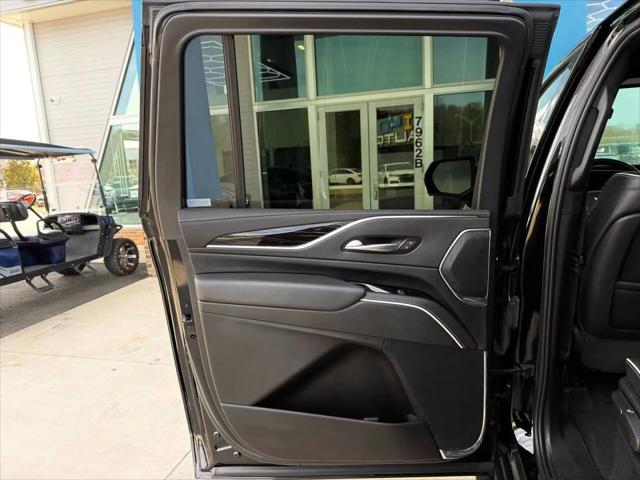 2023 Cadillac Escalade ESV 4WD Sport