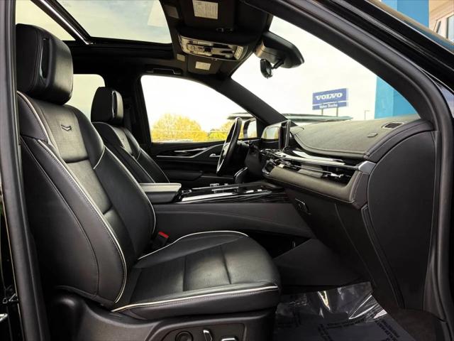 2023 Cadillac Escalade ESV 4WD Sport