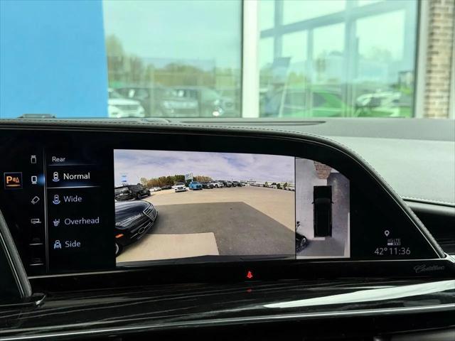 2023 Cadillac Escalade ESV 4WD Sport