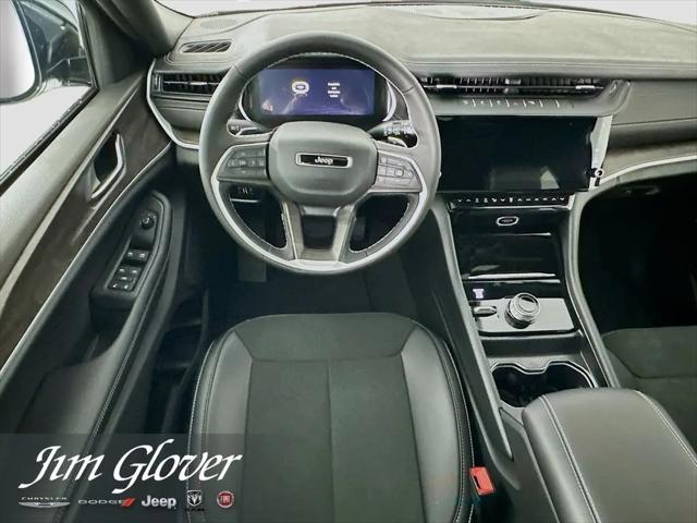 2026 Jeep Grand Cherokee L Altitude 4x4