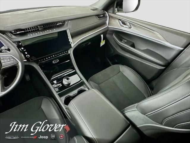 2026 Jeep Grand Cherokee L Altitude 4x4