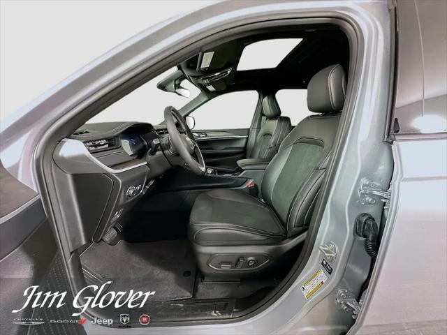 2026 Jeep Grand Cherokee L Altitude 4x4