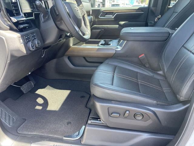 2024 Chevrolet Silverado 2500HD 4WD Crew Cab Standard Bed High Country