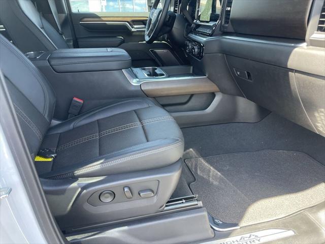 2024 Chevrolet Silverado 2500HD 4WD Crew Cab Standard Bed High Country