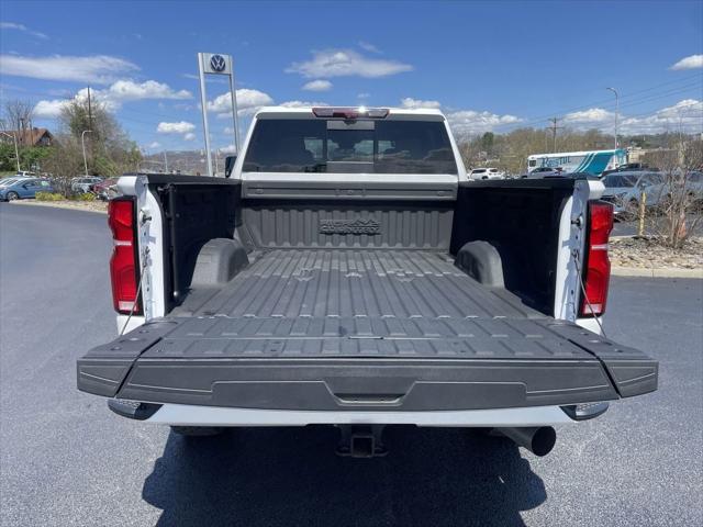 2024 Chevrolet Silverado 2500HD 4WD Crew Cab Standard Bed High Country