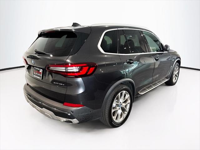 2023 BMW X5 xDrive45e