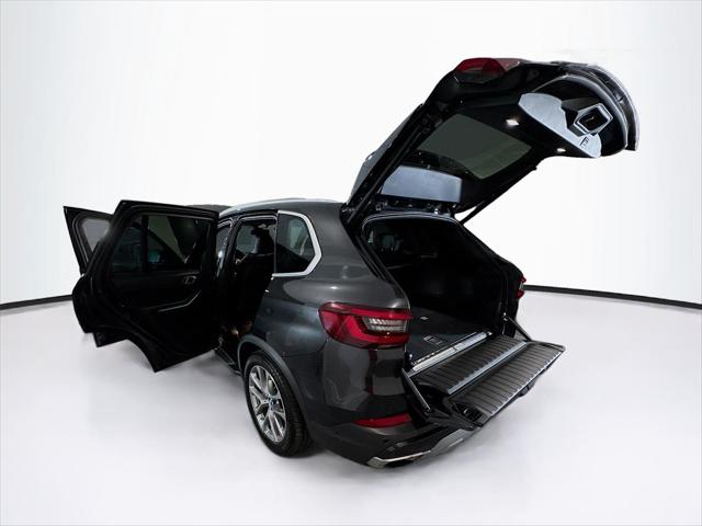 2023 BMW X5 xDrive45e