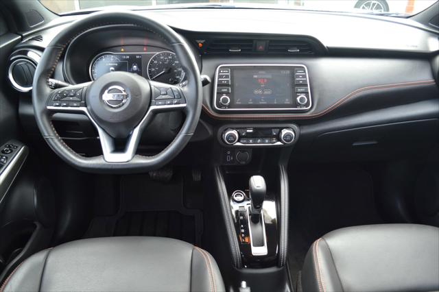 2020 Nissan Kicks SR Xtronic CVT