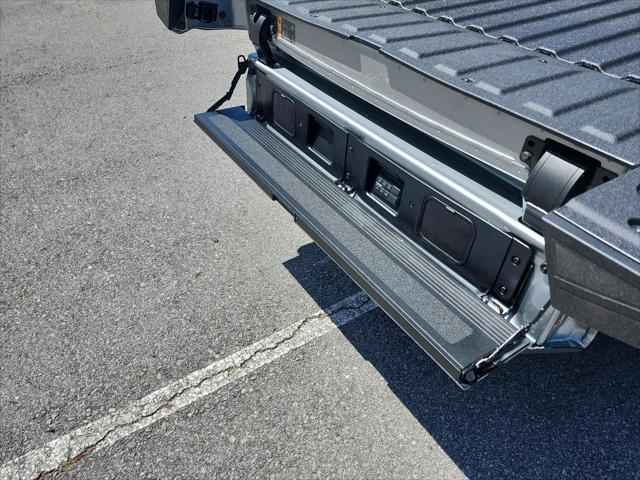 2026 GMC Sierra 2500HD Crew Cab, Standard Bed, Denali Ultimate, 4WD
