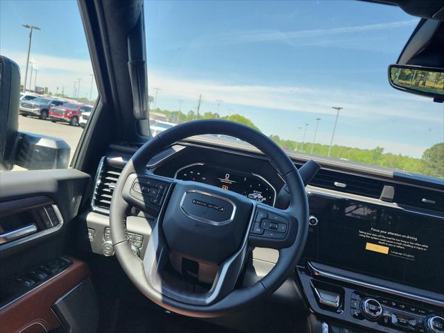 2026 GMC Sierra 2500HD Crew Cab, Standard Bed, Denali Ultimate, 4WD