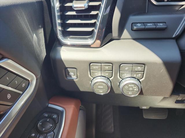 2026 GMC Sierra 2500HD Crew Cab, Standard Bed, Denali Ultimate, 4WD