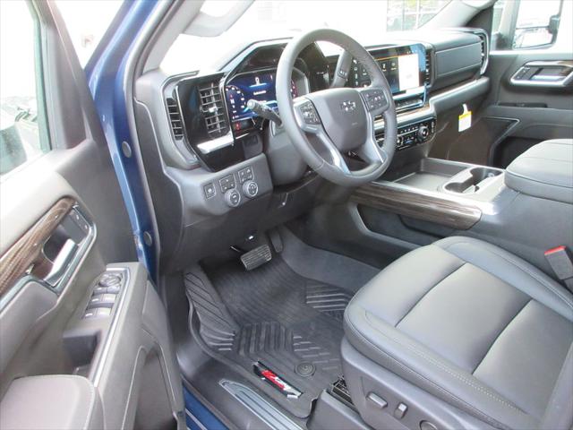 2026 Chevrolet Silverado 3500HD Crew Cab, Standard Bed, LT, 4WD